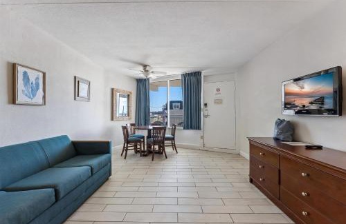 Wildwood Crest Apartment | 6201 Ocean Ave, Unit 301 - The Nassau Inn