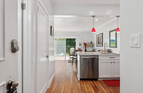 Carlsbad Condo | 628 Escape to Relaxation-Free Wifi-Free Parking