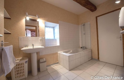 Mareugheol House | 63g63157 - Mareugheol
