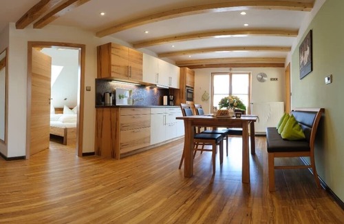Nittenau Apartment | 63qm-große Nichtraucher-Wohnung im Erdgeschoß