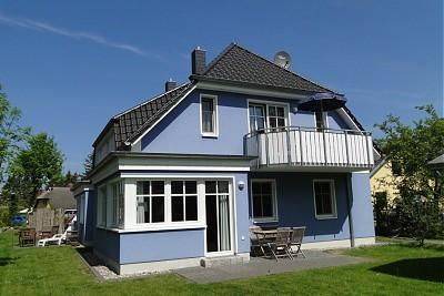 Zingst Apartment | 64 m² Apartment ∙ 2 bedrooms ∙ 4 guests
