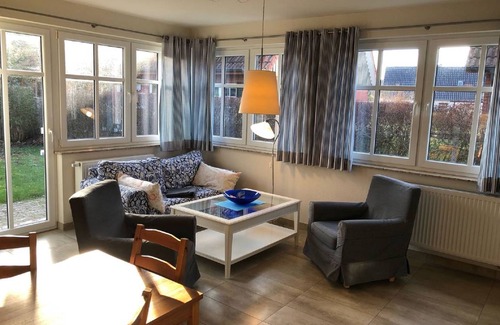 Zingst Apartment | 64 m² Apartment ∙ 2 bedrooms ∙ 4 guests