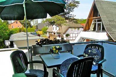 Zingst Apartment | 64 m² Apartment ∙ 3 bedrooms ∙ 5 guests