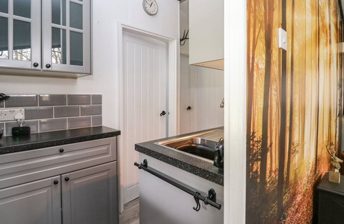 Cenarth Cottage | 64 PENLAN HOLIDAY PARK, pet friendly, with pool in Cenarth