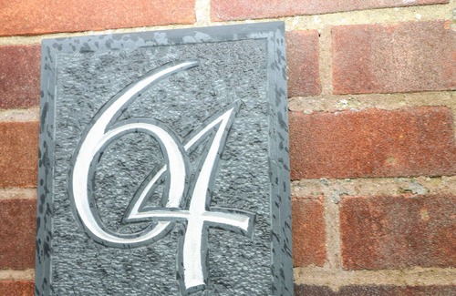 Worthing Cottage | 64 WISTON AVENUE, pet friendly, with a garden in Salvington