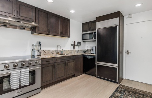 Carlsbad Condo | 644 A Renovated Condo at a World-Renowned Resort - Free Wifi and Parking