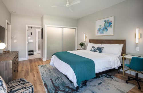 Carlsbad House | 645 Fresh Modern Condo Inside Resort Gates - Free Wifi - Walk to Spa