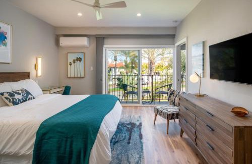 Carlsbad House | 645 Fresh Modern Condo Inside Resort Gates - Free Wifi - Walk to Spa