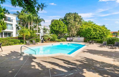 Carlsbad House | 647 Luxury Inside The Gates LaCosta Resort-Top Floor Steps from Resort 647