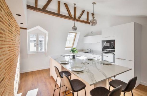 Dinan - Saint-Malo Apartment | 65 m² Apartment ∙ 2 bedrooms ∙ 5 guests