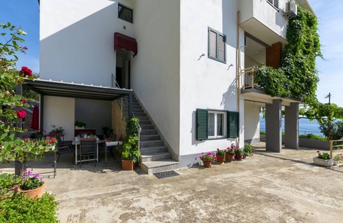 Omis Apartment | 65 m² Apartment ∙ 2 bedrooms ∙ 6 guests