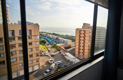 Doonside Apartment | 65 @ Zeezicht