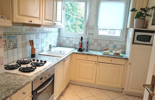 Bondy Apartment | 65m2 Avec Garage, Balcon. Idéal Paris, Disney, CDG