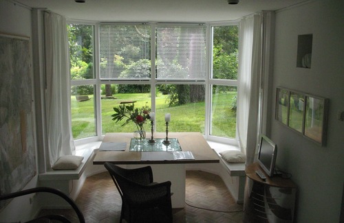 Ramelsloh Apartment | 65sqm apartment rental on park-like grounds, the South v. Hamburg