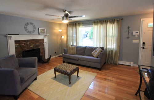 East Falmouth House | 66 Central Ave - SD499