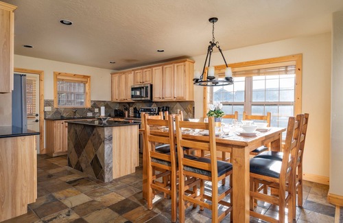 Tabernash House | 67 Fireweed with private hot tub