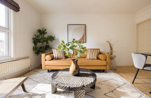 Earley Apartment | 67 m² Apartment ∙ 2 bedrooms ∙ 4 guests