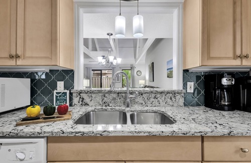 Palmetto Dunes Condo | 674 Queens Grant @ Palmetto Dunes | Prime Location | Pet Friendly