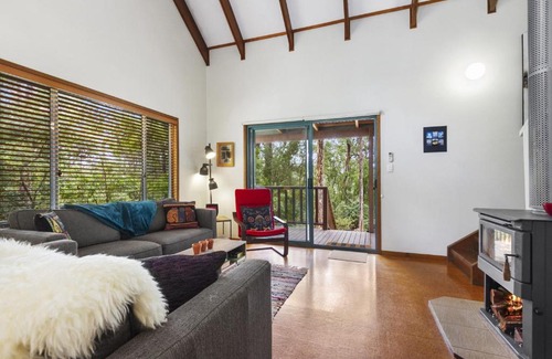 Mossy Point House | 67A Annetts Parade, Mossy Point