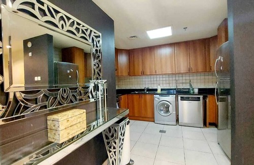 Dubai Marina Apartment | 68 FLOOR MARINA VIEW 1 BEDROOM APARTMENT PRINCESS TOWER DUBAI MARINA