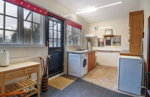 Wyboston Cottage | 68 Great North Road