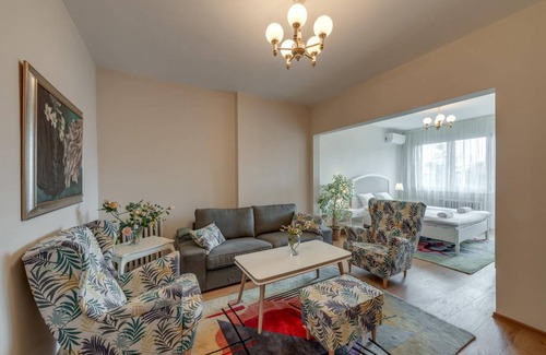 Sofia City Center Apartment | 68 m² Apartment ∙ 1 bedroom ∙ 3 guests