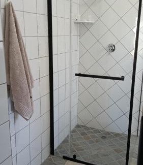 Vryburg House | 68Warren