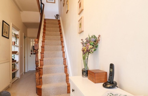 Holestone Moor House | 69 WELLINGTON STREET, pet friendly, with a garden in Matlock