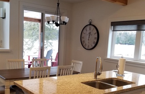 Muskoka Lakes House | 6B - 3 Bedroom Villa Duplex