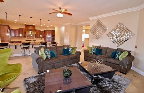 Las Vegas House | 6bdr 7ba Luxury Estate , Family friendly, cozy & private
