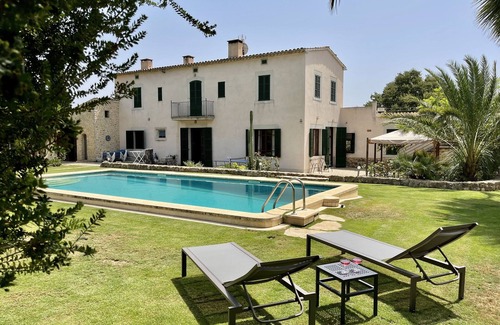 Consell Villa | 6bedroom+6bathroom, Alaró, Train, AC, Wifi, Big Pool, BBQ, Sierra Tramuntana