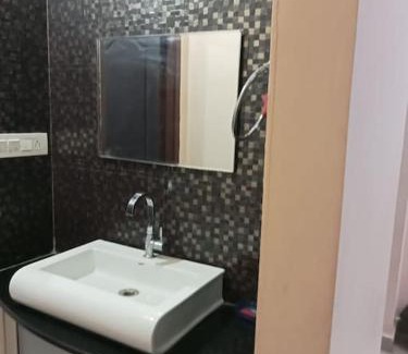 Hyderabad Villa | 6BHK AC Home for families in Prime Loc Hyderabad