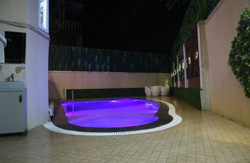 Lonavala House | 6bhk themed villa