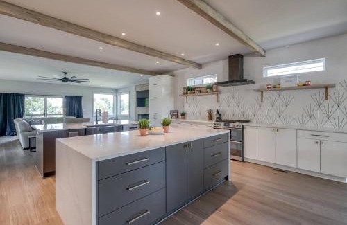 Lake Oconee House | 6br 5ba Luxe Waterfront Stay Uga Fall Getaway