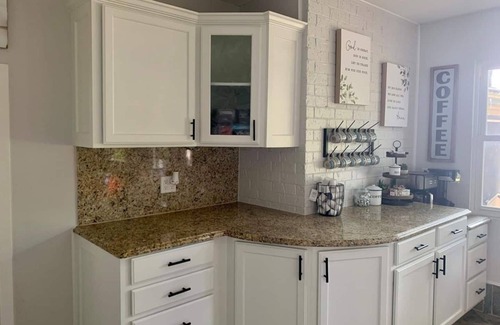 Leisure Land House | 6BR/5Bath Single Story Lake Front Home at Cedar Creek w/boat rental option