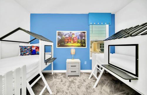 Orlando House | 6BR - Family Home - w Private pool & Hot tub