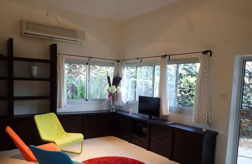 Caesarea Villa | 6BR Villa in Caesarea, Private pool, Walk to Beach, Kosher Kitchen
