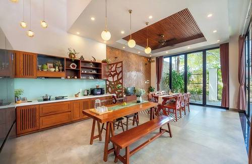Cam Chau Villa | 6BRs w/Private Pool&Billiard- 7min to Beach