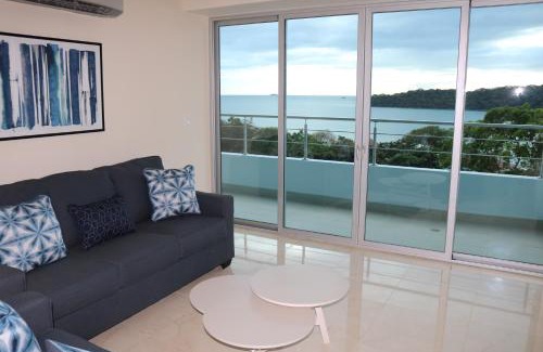 Playa Bonita Village Apartment | 6E Floor to Ceiling Oceanview Resort Panama