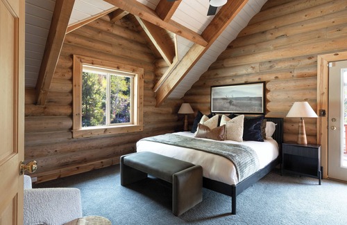 Kamas Cabin | 6K Sq ft Lodge sleeps 34 on 20 secluded acres in Beautiful Oakley