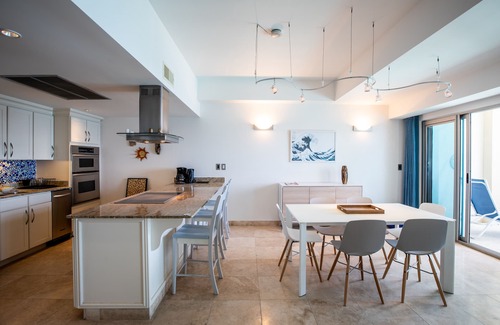 Maho Condo | 6th- Floor Luxury Condo on the Beach - The CLIFF - Resort with Spa & Restaurant