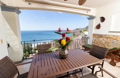 Playa Flamingo House | 6th-Floor Ocean-View 3BD with TV in Every Room