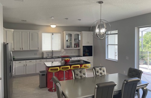 Windwood Bay House | 7/5 themed near Disney/pool/VR room/indoor slide