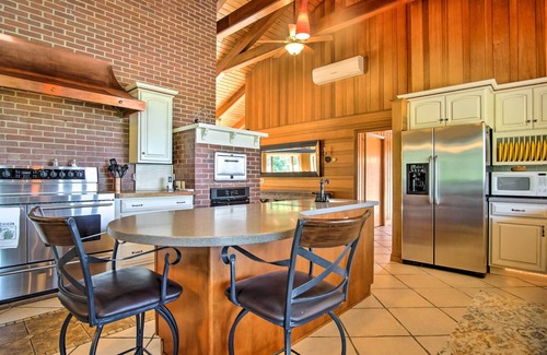 Ludington House | 7-Acre Coastal Michigan Home w/Hot Tub & Sauna!