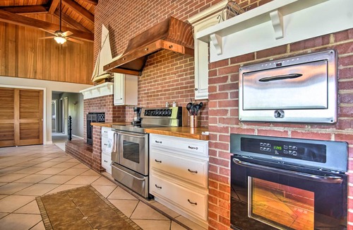 Ludington House | 7-Acre Coastal Michigan Home w/Hot Tub & Sauna!