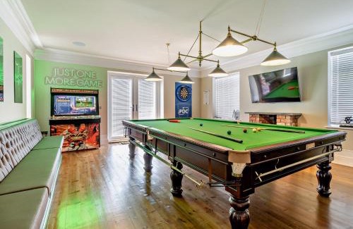 Whitchurch House | 7 Bed in Whitchurch 95835