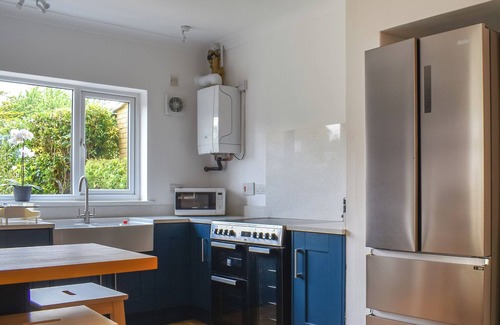 Lowestoft Cottage | 7 bedroom accommodation in Lowestoft