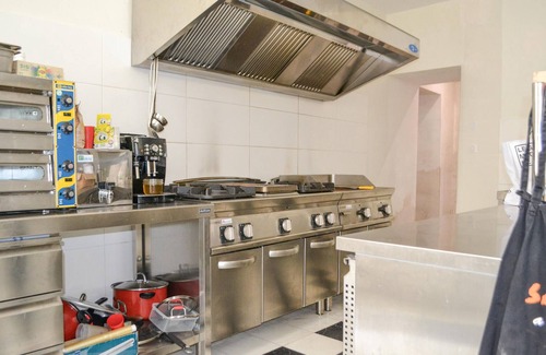 Lauzerte House | 7 bedroom accommodation in Lauzerte