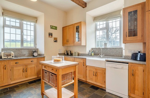 Pulham Cottage | 7 bedroom accommodation in Plush, near Piddletrenthide