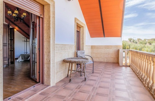 Lucena House | 7 bedroom awesome home in Lucena